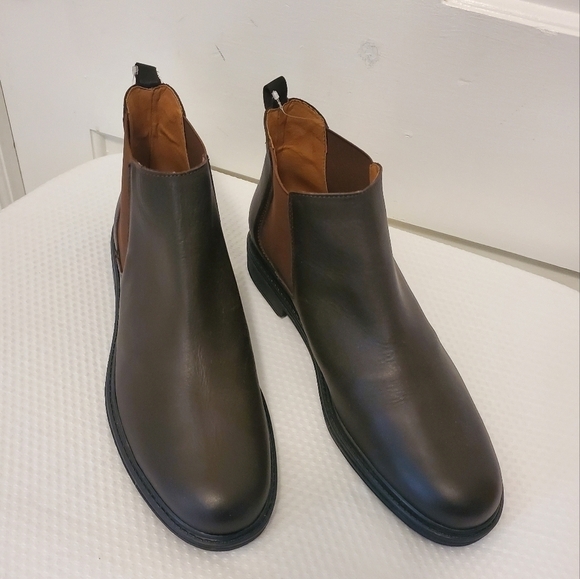 NWOB Enzo Tesoti Chestnut Brown Leather Chelsea Boots Size 46 = 13 Men's - Picture 1 of 14